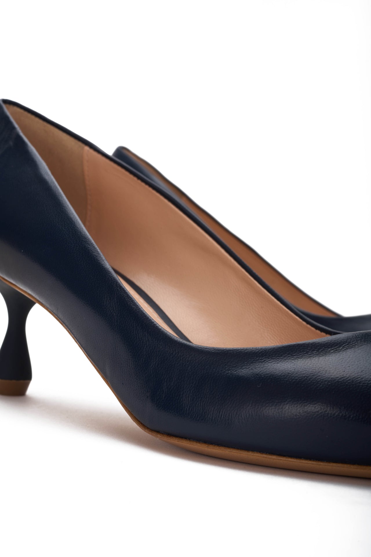 Decolletè Donna in nappa nera